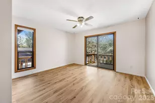 521 Courtwood Ln, Hendersonville, NC 28739 - Photo 7