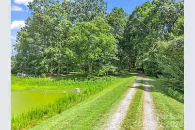 2829 W Stage Coach Trail, Shelby, NC 28150 - Photo 31