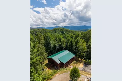 677 Ridgetop Circle, Whittier, NC 28789 - Photo 35