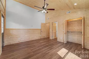 677 Ridgetop Cir, Whittier, NC 28789 - Photo 15