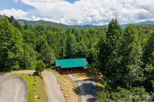 677 Ridgetop Cir, Whittier, NC 28789 - Photo 33