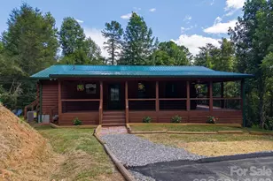 677 Ridgetop Cir, Whittier, NC 28789 - Photo 5