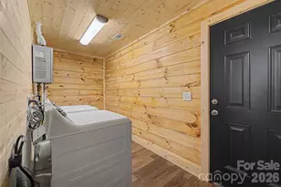 677 Ridgetop Cir, Whittier, NC 28789 - Photo 23
