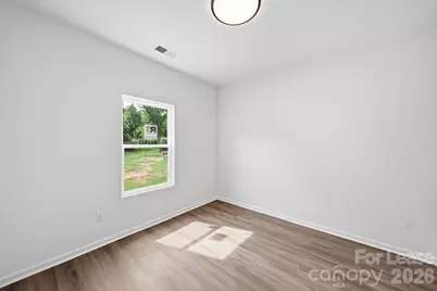 1533 S Battleground Avenue, Kings Mountain, NC 28086 - Photo 25
