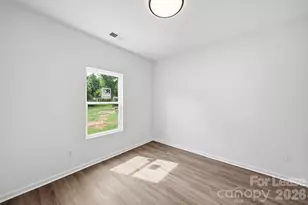1533 S Battleground Ave, Kings Mountain, NC 28086 - Photo 25