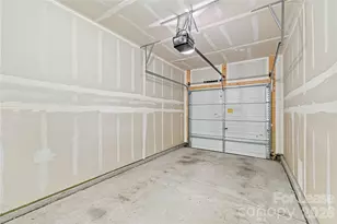 [Address not provided], Charlotte, NC 28278 - Photo 17