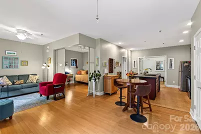 600 N Skyloft Drive, Asheville, NC 28801 - Photo 9