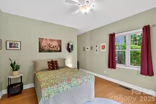 600 N Skyloft Dr, Asheville, NC 28801 - Photo 13