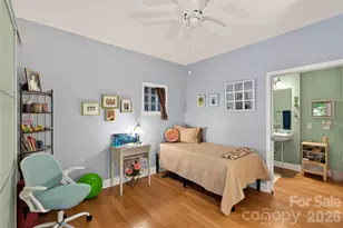 600 N Skyloft Dr, Asheville, NC 28801 - Photo 15