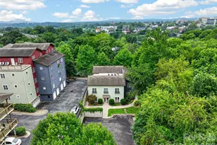 600 N Skyloft Dr, Asheville, NC 28801 - Photo 21