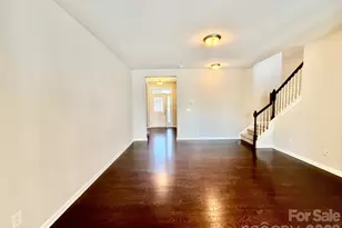 5658 Stonewells Dr, Charlotte, NC 28278 - Photo 3