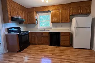869 Crystal Springs Dr, Lincolnton, NC 28092 - Photo 3