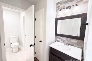 10244 Gloman Ct, Charlotte, NC 28227 - Photo 9