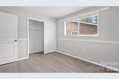4926 Malibu Drive, Charlotte, NC 28215 - Photo 23
