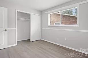 4926 Malibu Dr, Charlotte, NC 28215 - Photo 23