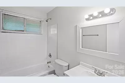 4926 Malibu Drive, Charlotte, NC 28215 - Photo 25