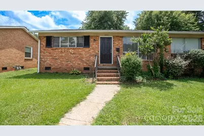 4926 Malibu Drive, Charlotte, NC 28215 - Photo 3