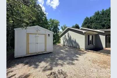2951 Mathis Church Road, Catawba, NC 28609 - Photo 3