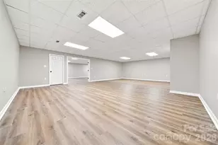 136 Cook Ln, Hickory, NC 28601 - Photo 33