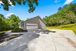 136 Cook Ln, Hickory, NC 28601 - Photo 41