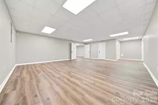 136 Cook Ln, Hickory, NC 28601 - Photo 35