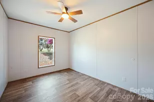 6086 Windover Creek Ln, Claremont, NC 28610 - Photo 27