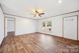 6086 Windover Creek Ln, Claremont, NC 28610 - Photo 5