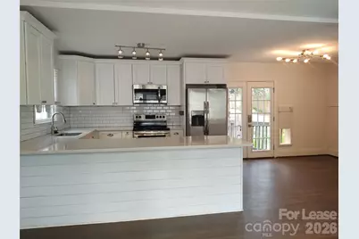 5121 Kistler Avenue, Charlotte, NC 28205 - Photo 3