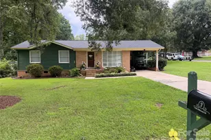 1104 Hillcrest Dr, Cherryville, NC 28021 - Photo 1