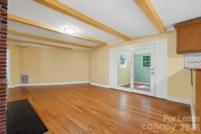 7017 Linda Lake Drive, Charlotte, NC 28215 - Photo 3