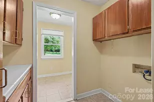 7017 Linda Lake Dr, Charlotte, NC 28215 - Photo 19