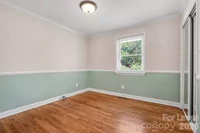 7017 Linda Lake Drive, Charlotte, NC 28215 - Photo 11