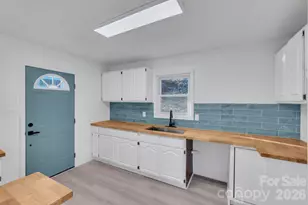49 E Livingston St, Tryon, NC 28782 - Photo 23