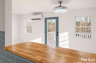 49 E Livingston St, Tryon, NC 28782 - Photo 25