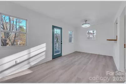 49 E Livingston Street, Tryon, NC 28782 - Photo 3
