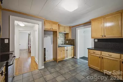 300 N Center Street, Hildebran, NC 28637 - Photo 9