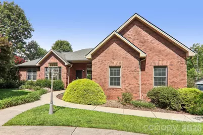 28 Tudor Crescent Court, Hendersonville, NC 28739 - Photo 3