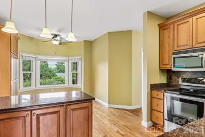 28 Tudor Crescent Court, Hendersonville, NC 28739 - Photo 17