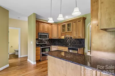 28 Tudor Crescent Court, Hendersonville, NC 28739 - Photo 15