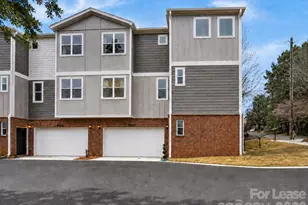 8927 Sharonbrook Dr, Charlotte, NC 28210 - Photo 1