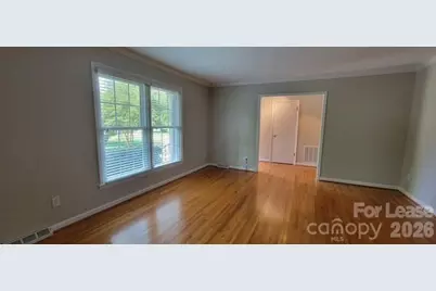 1318 Beechdale Drive, Charlotte, NC 28212 - Photo 9