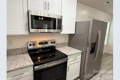 404 Kingville Drive, Charlotte, NC 28213 - Photo 7