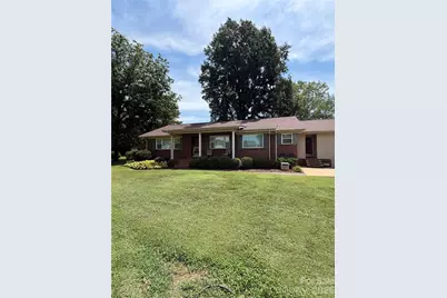 7800 Browne Road, Charlotte, NC 28269 - Photo 1