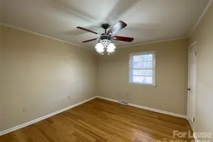 203 Ratchford Farm Rd, Gastonia, NC 28056 - Photo 17