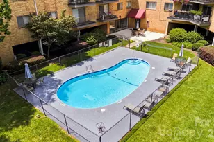 1323 Queens Rd, Charlotte, NC 28207 - Photo 25