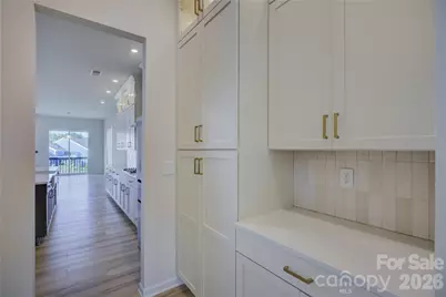 17910 Wilbanks Drive, Charlotte, NC 28278 - Photo 7