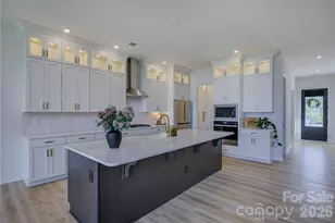 17910 Wilbanks Dr, Charlotte, NC 28278 - Photo 9