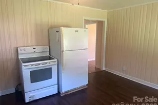 405 Woodland Dr, Kershaw, SC 29067 - Photo 5
