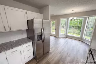 1633 Gordon Walters Dr, Charlotte, NC 28213 - Photo 9