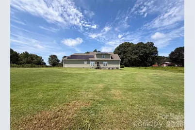 749 Williamsburg Estate Road, Clover, SC 29710 - Photo 5